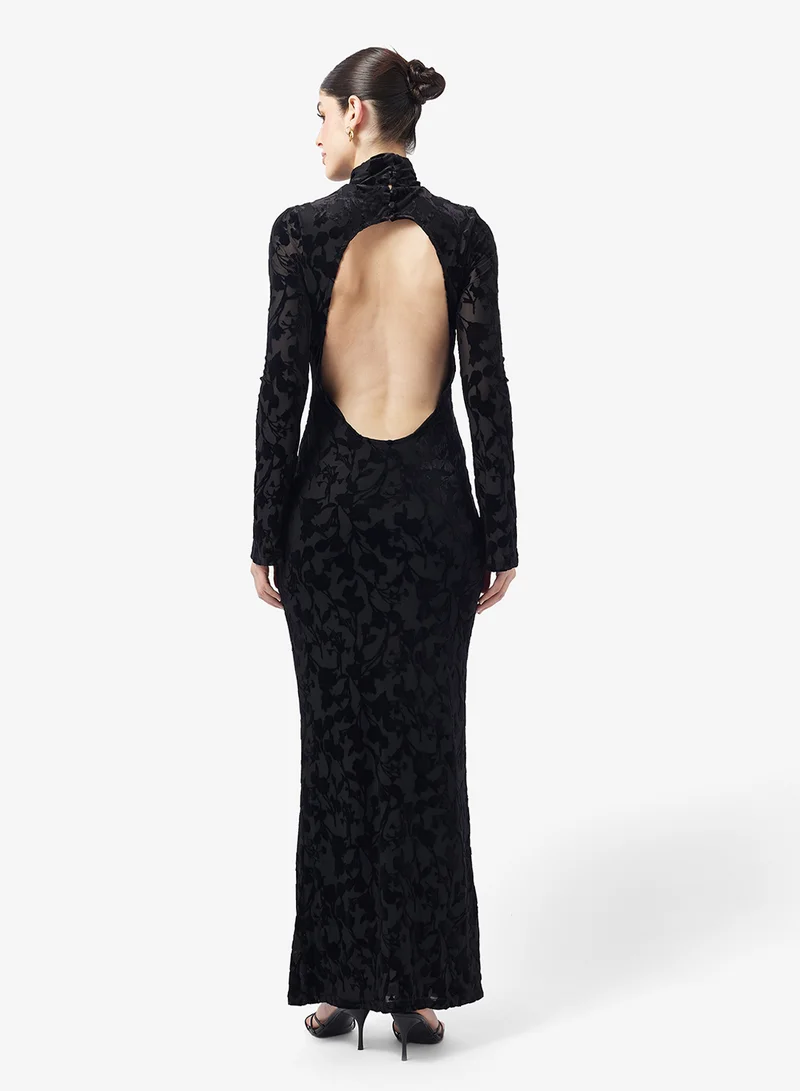 بريتي لافيش فستان ماكسي كاتلين بظهر مكشوف ومبطن